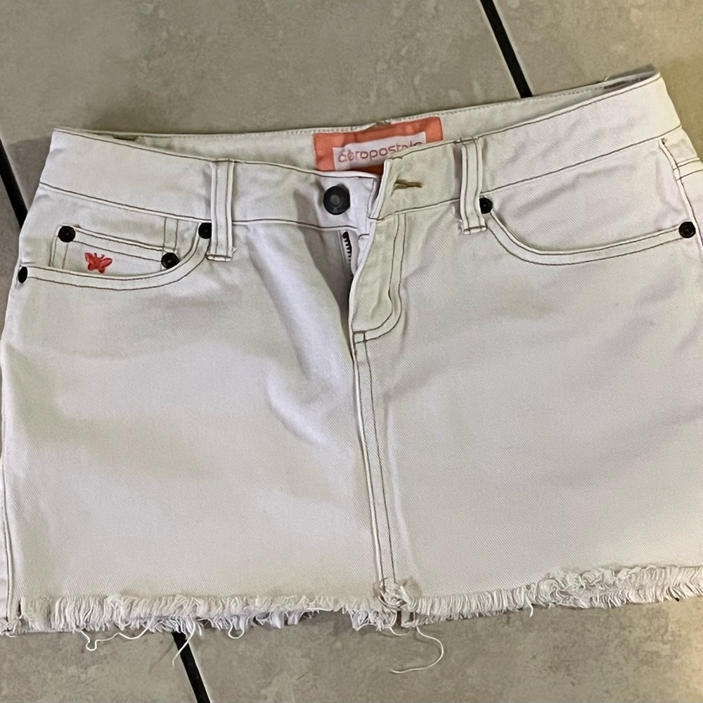Aeropostale White Denim Skirt with Frayed Edge y2k vintage